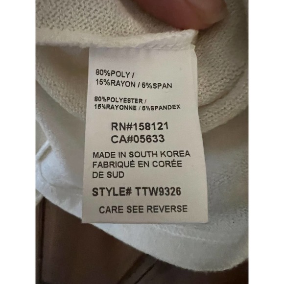 TRISHA TYLER Women's Plus Size Blouse Cream/Pearls (size 1X) - Picture 10 of 13